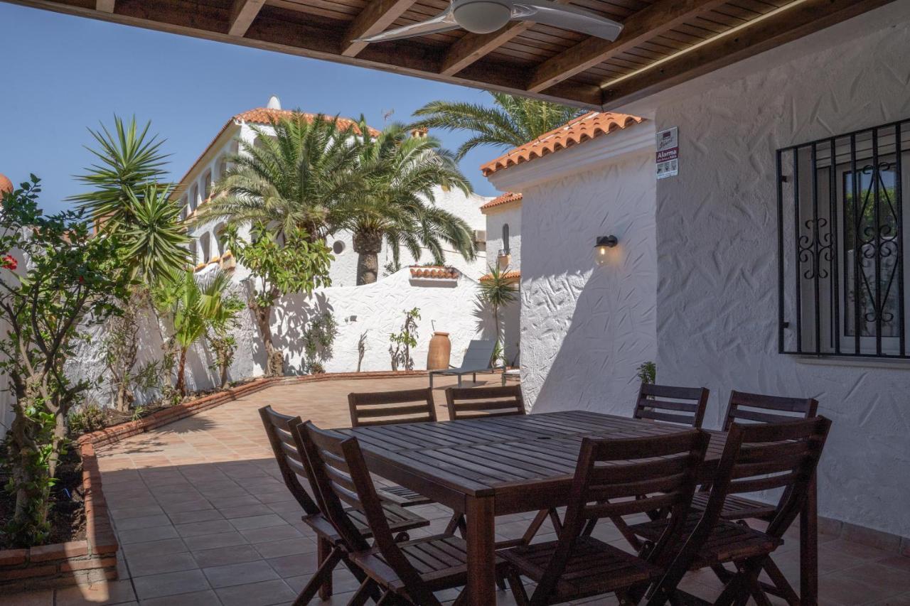 Villa Ohana Рокетас де Мар Екстериор снимка