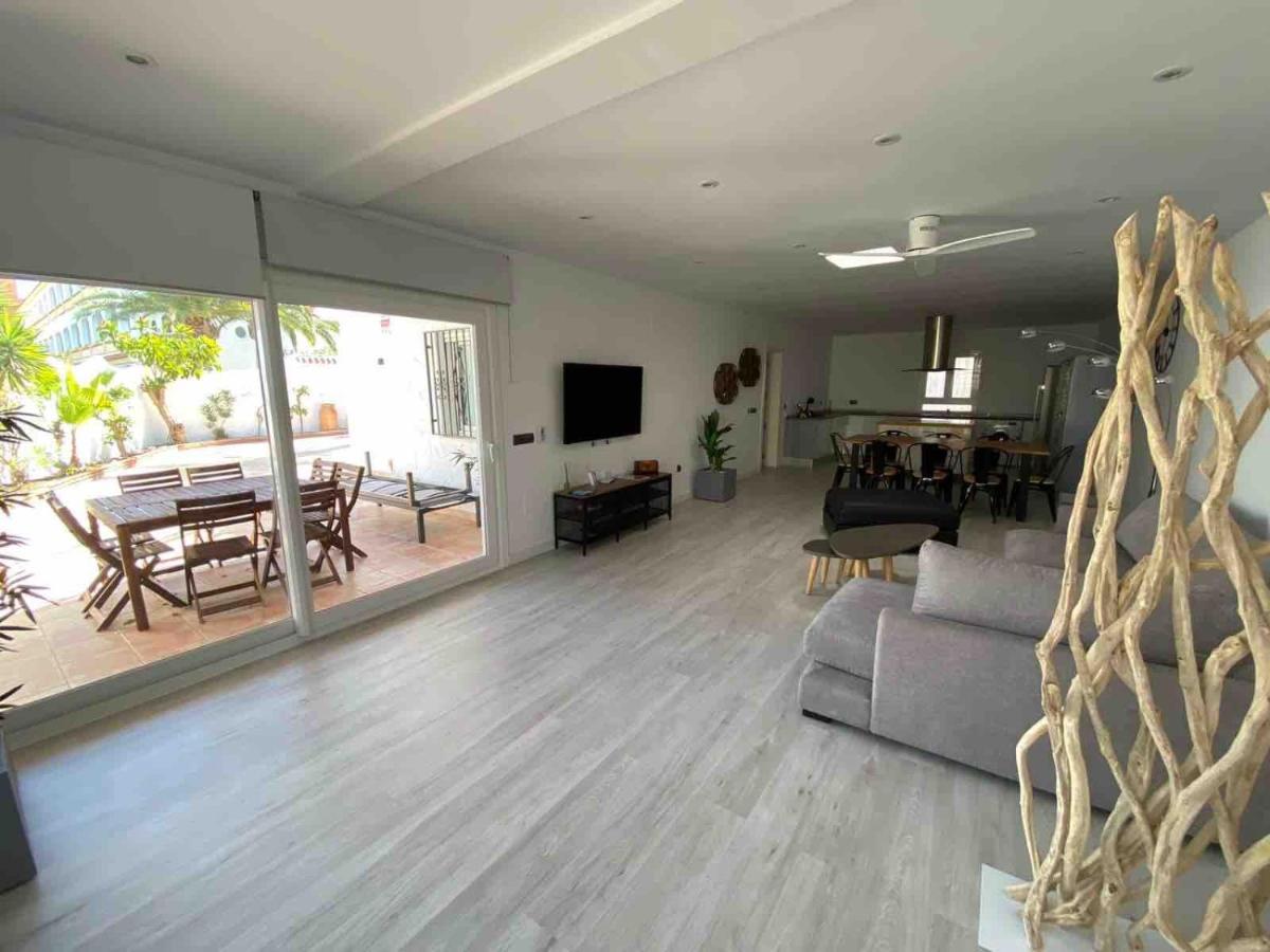 Villa Ohana Рокетас де Мар Екстериор снимка