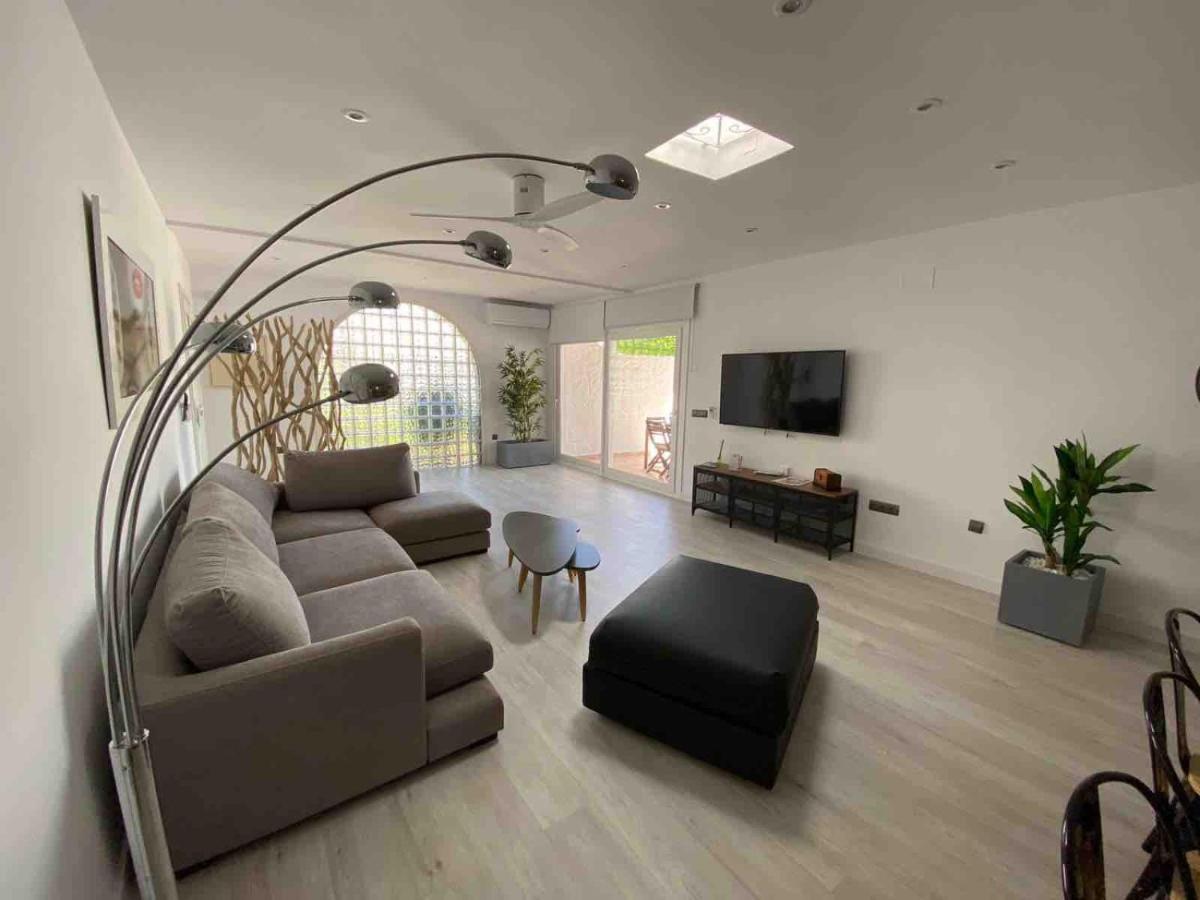 Villa Ohana Рокетас де Мар Екстериор снимка